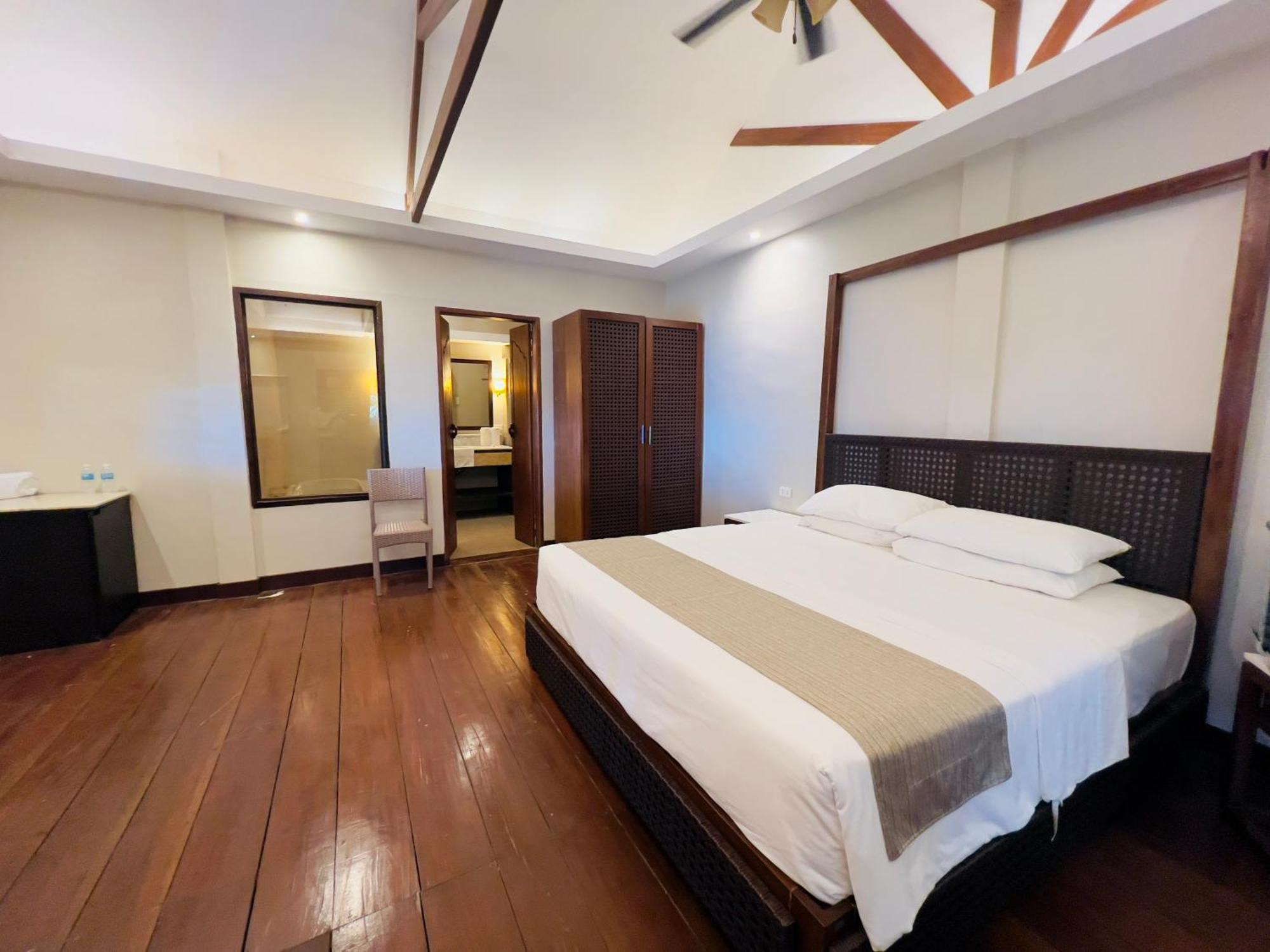 Alam Indah Beach Resort Busuanga Exteriör bild