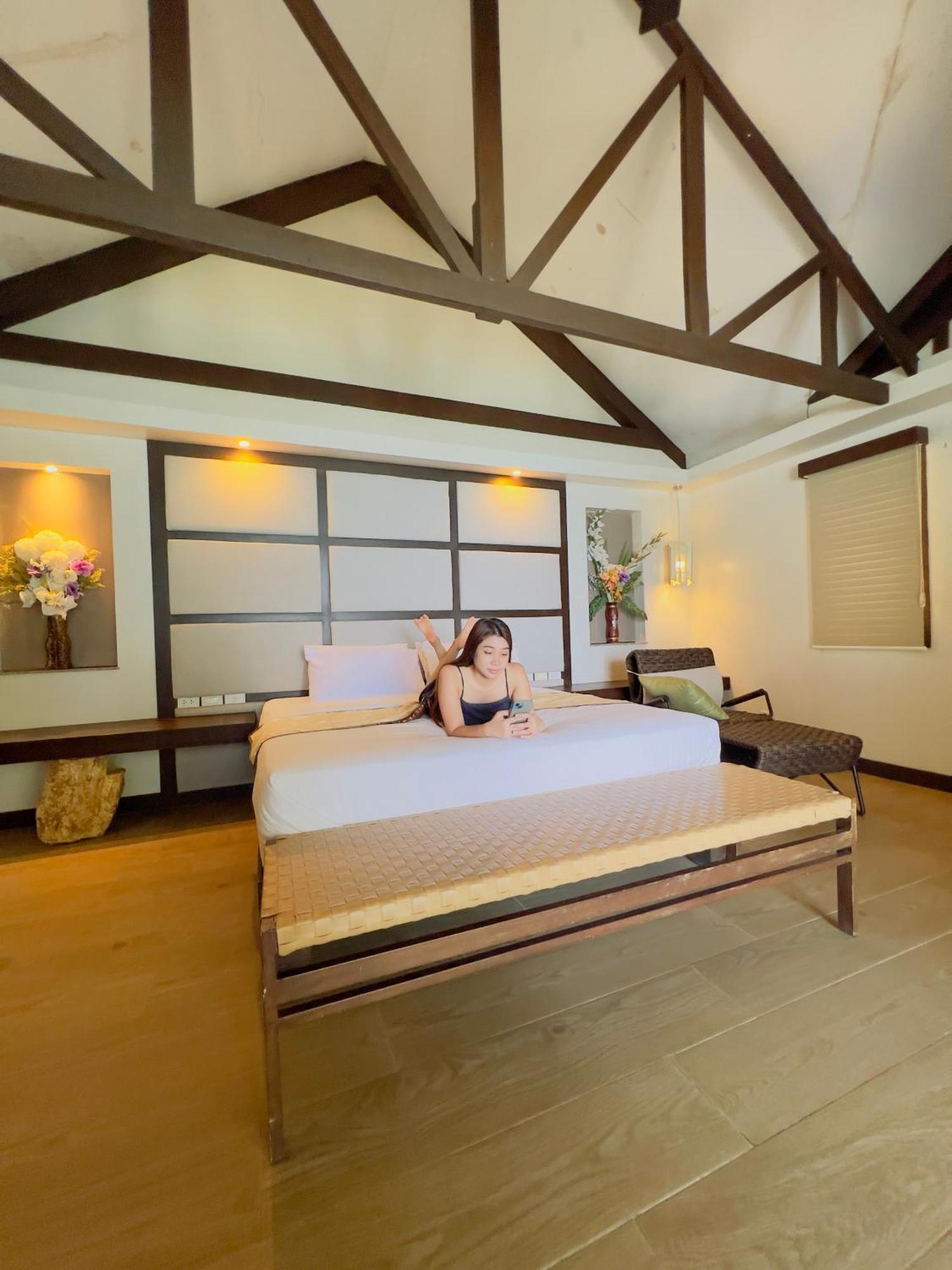 Alam Indah Beach Resort Busuanga Exteriör bild