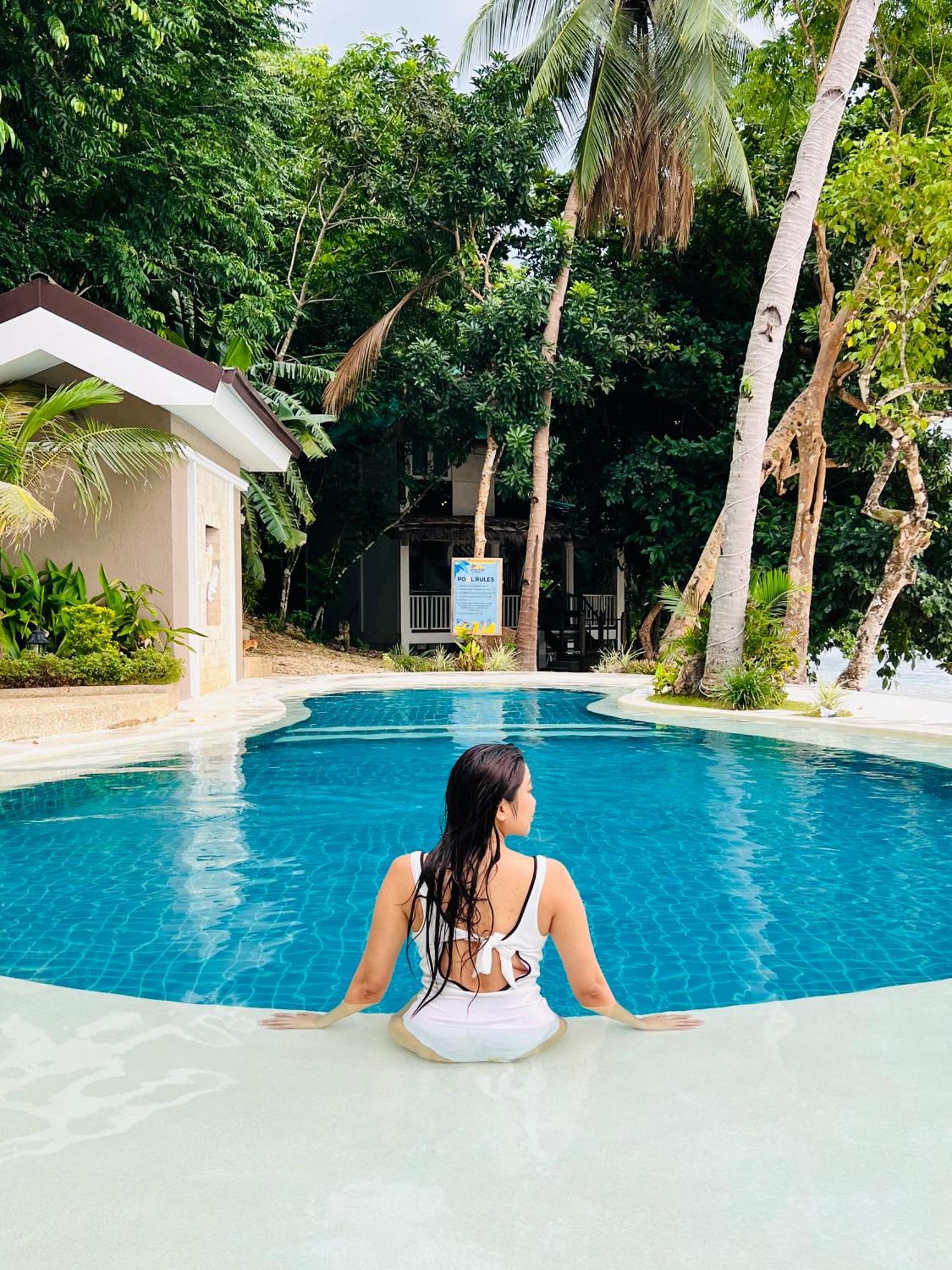 Alam Indah Beach Resort Busuanga Exteriör bild